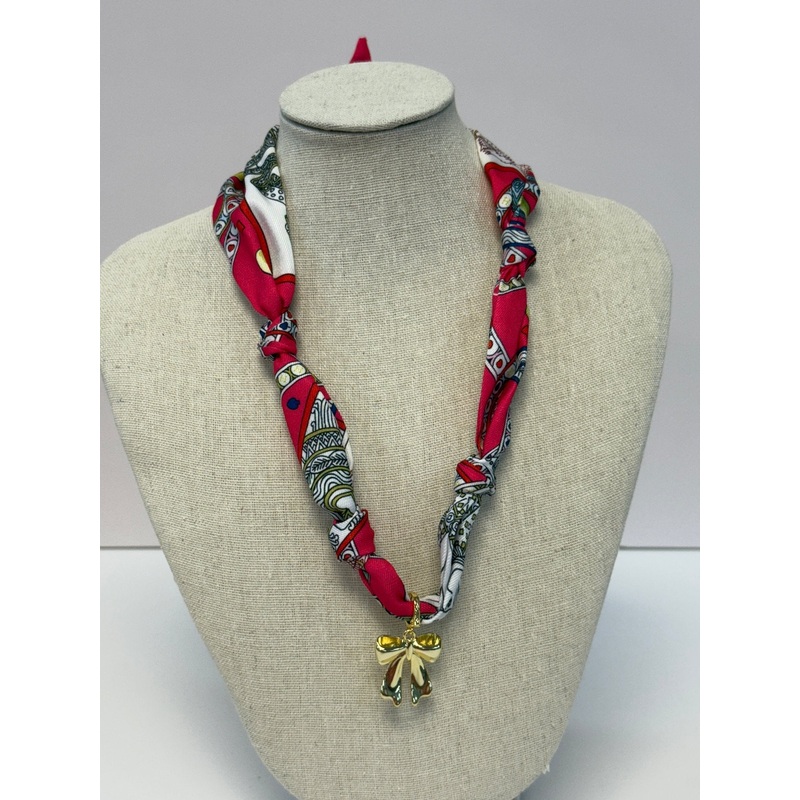 Rodeo Rose Scarf Necklace: Southern Belle Bow