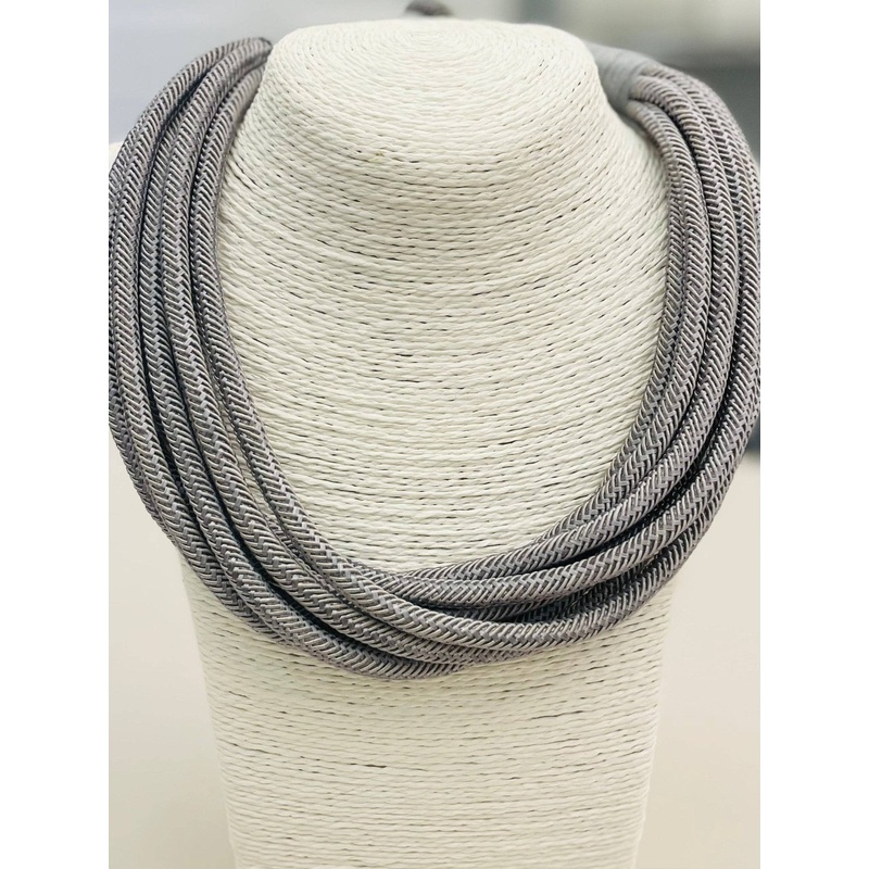 Slub 8-Strand Necklace – Gray Fox