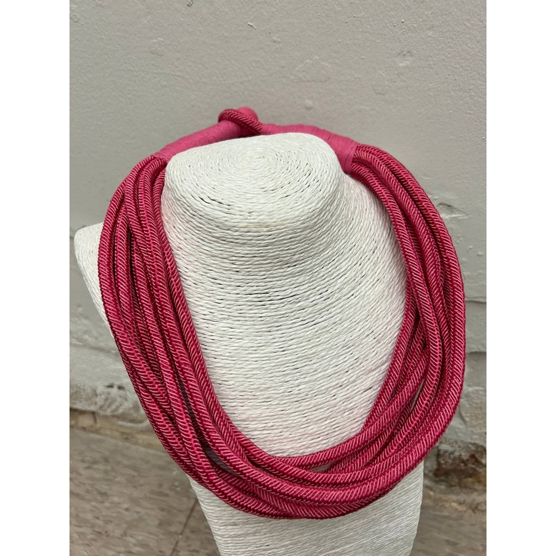 Slub 8-Strand Necklace – Pink