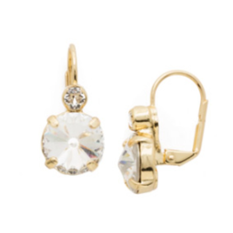 Closed Circle Stud Earrings