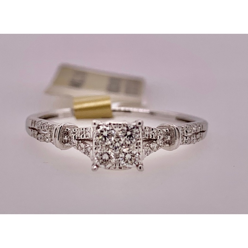 14K Vintage Style Engagement Ring