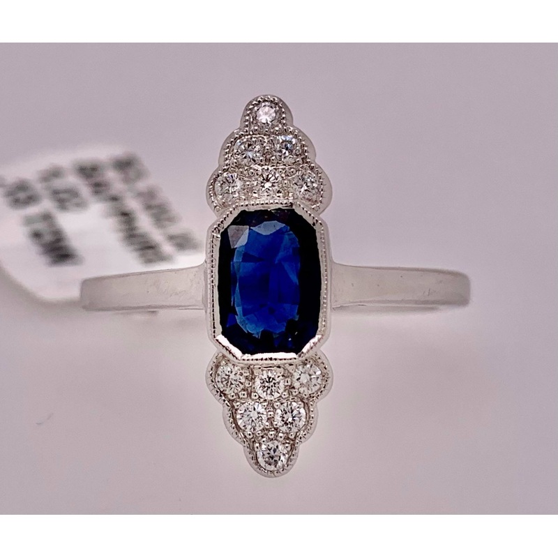 18K Sapphire & Diamond Ring
