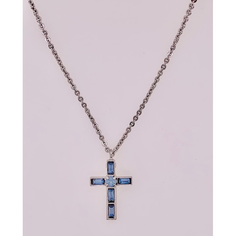 Teagan Cross Pendant Necklace