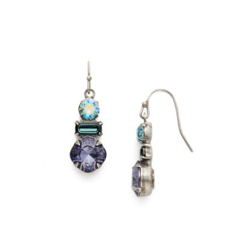 Dianella Dangle Earrings