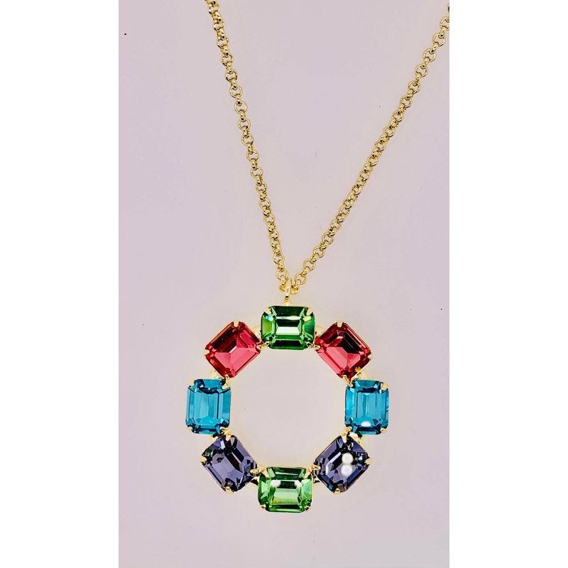 Octavia Pendant Necklace