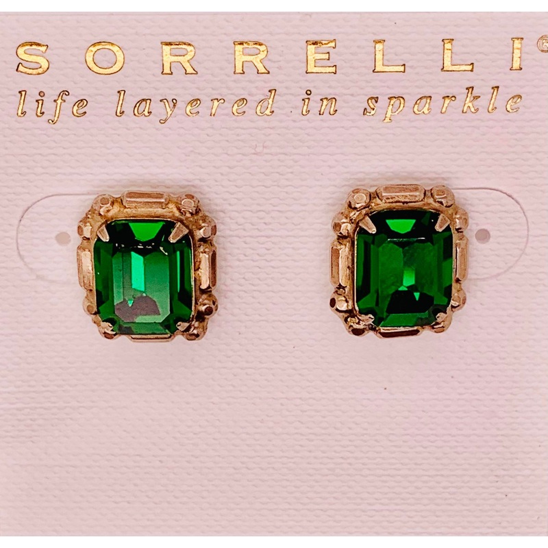 Meera Stud Earring