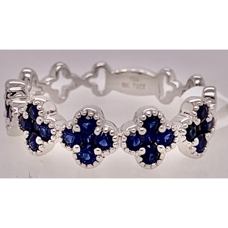 18K White Gold Sapphire Band Ring