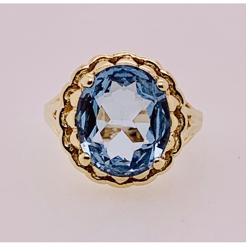 Estate 10k Birthstone Ring