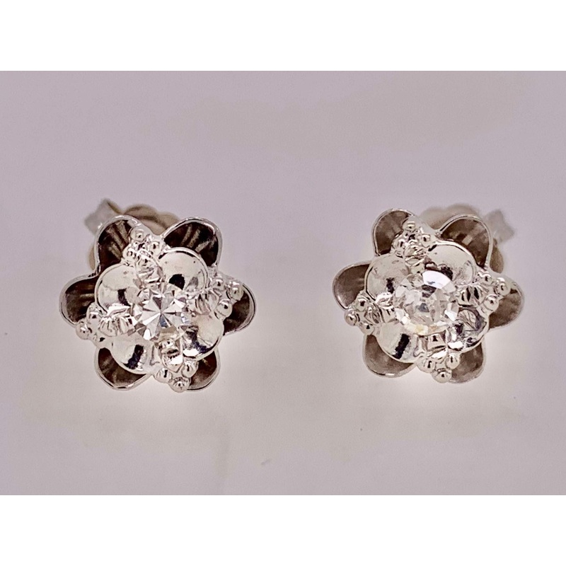 14K Estate Diamond Earrings