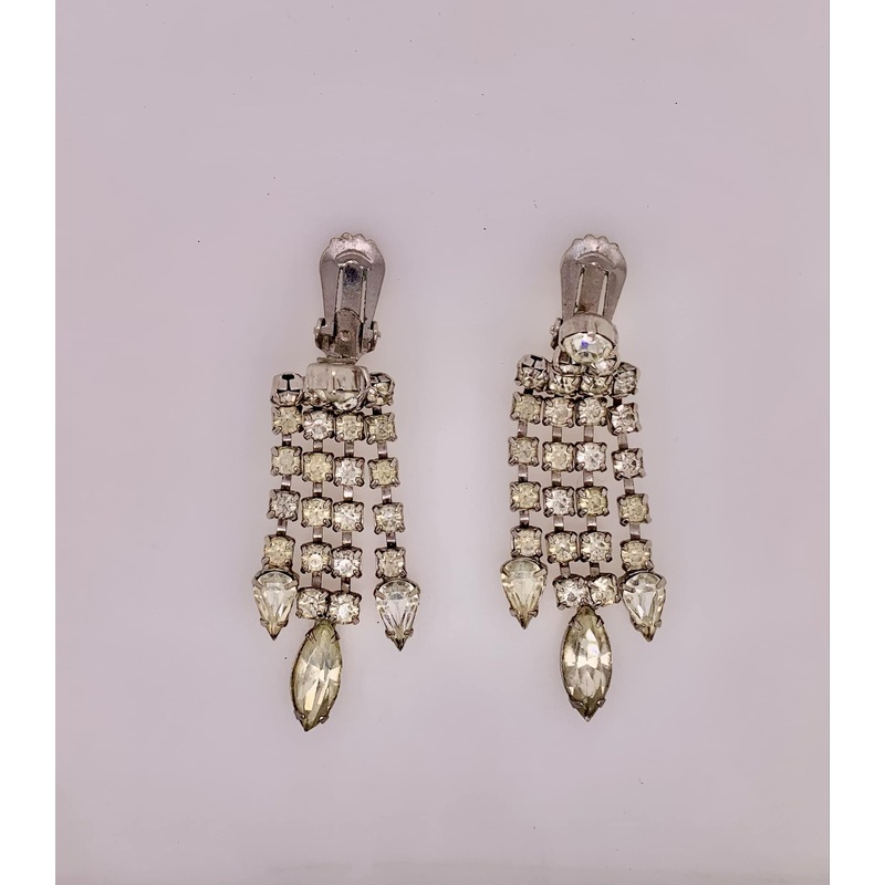 Estate Fashion Dangle Clip-on Earrings
