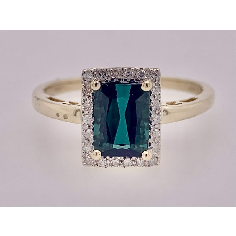 Estate Green Tourmaline & Diamond Ring
