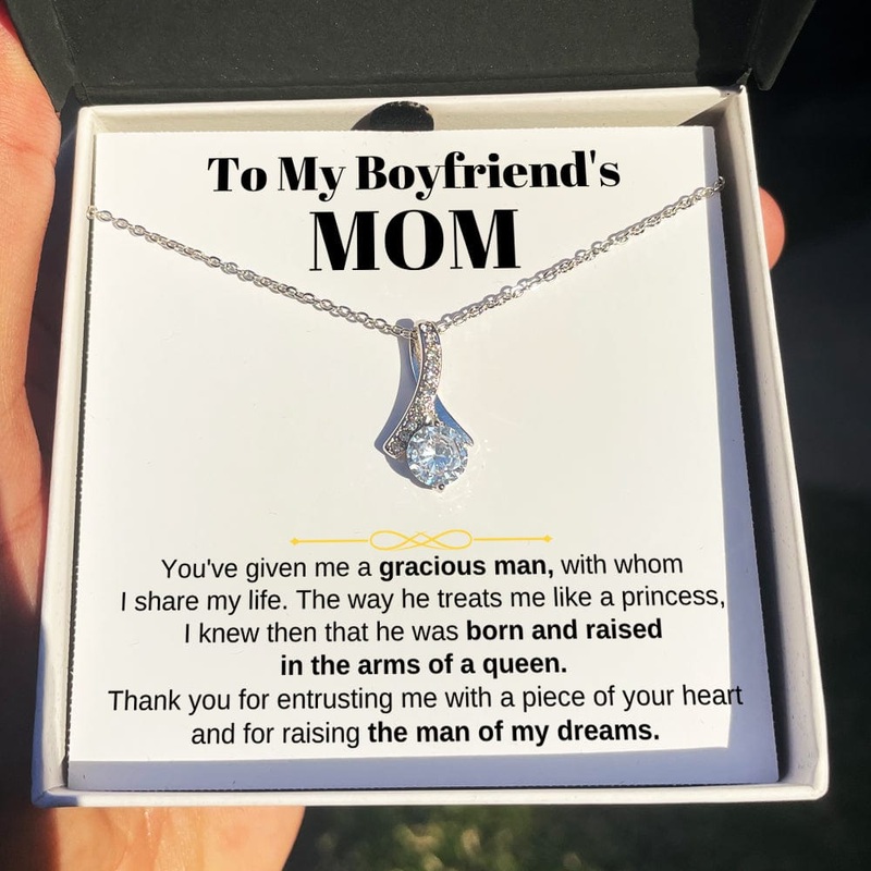 To My Boyfriend’s Mom – Beautiful Gift Set – SS186