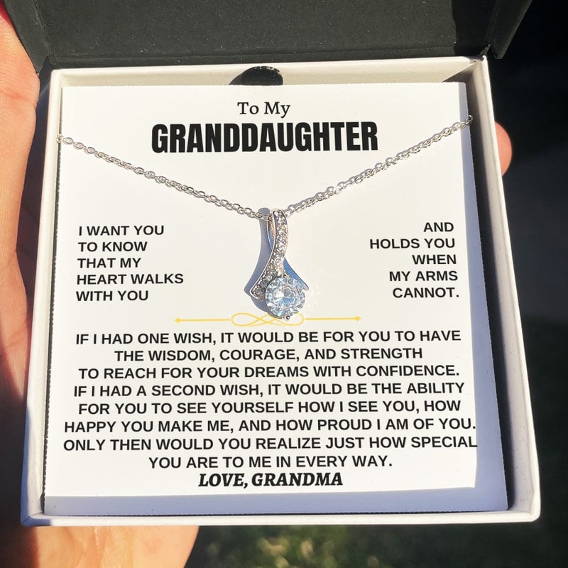 To My Granddaughter – Personalized Beautiful Gift Set – SS157