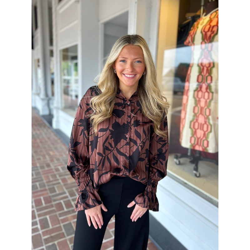 Never Hold Back Brown Floral Top