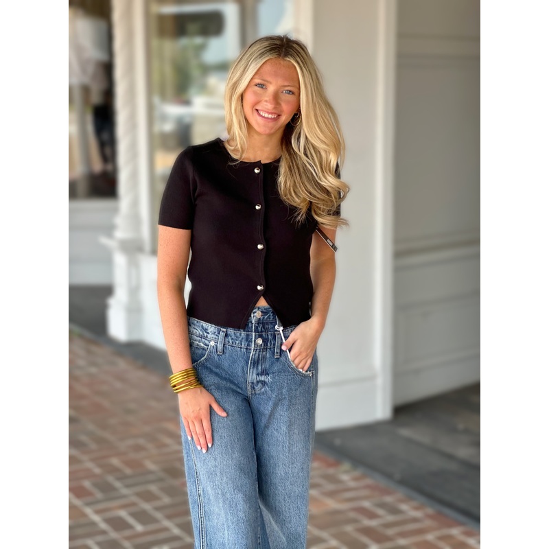 Short Sleeve V-Neck Vest in Black