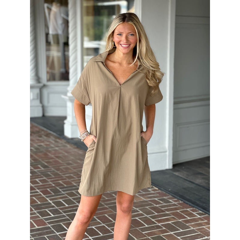 Short Sleeve V-Neck Dress in Tan