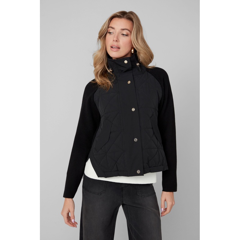 Renuar Collar Button Light Jacket in Black