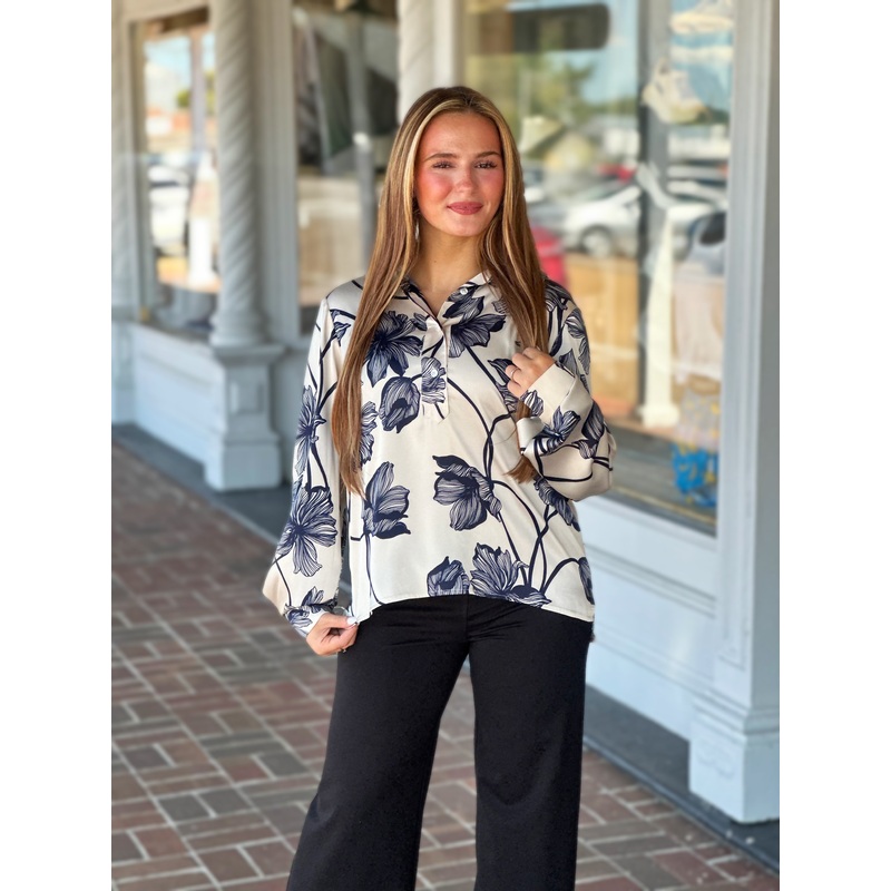 Rian Floral Top in Oyster|S|M|L