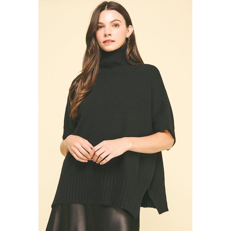 Turtle Neck Short Sleeve Sweater in Black