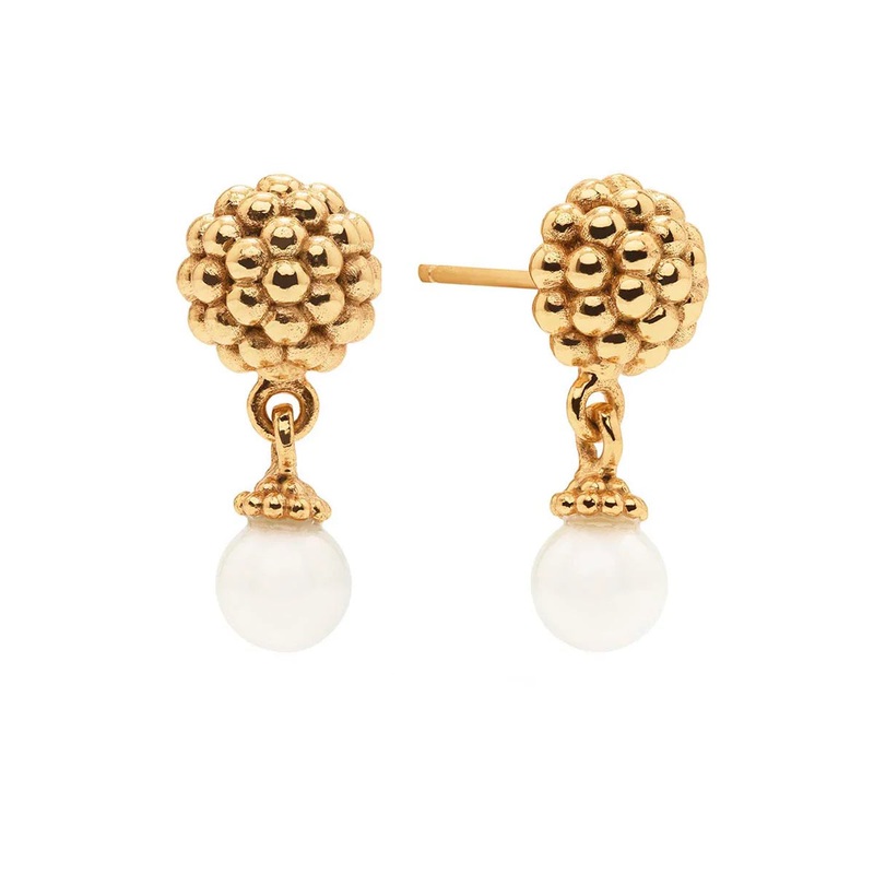 Capucine De Wolf Berry Drop Stud Earrings – Pearl