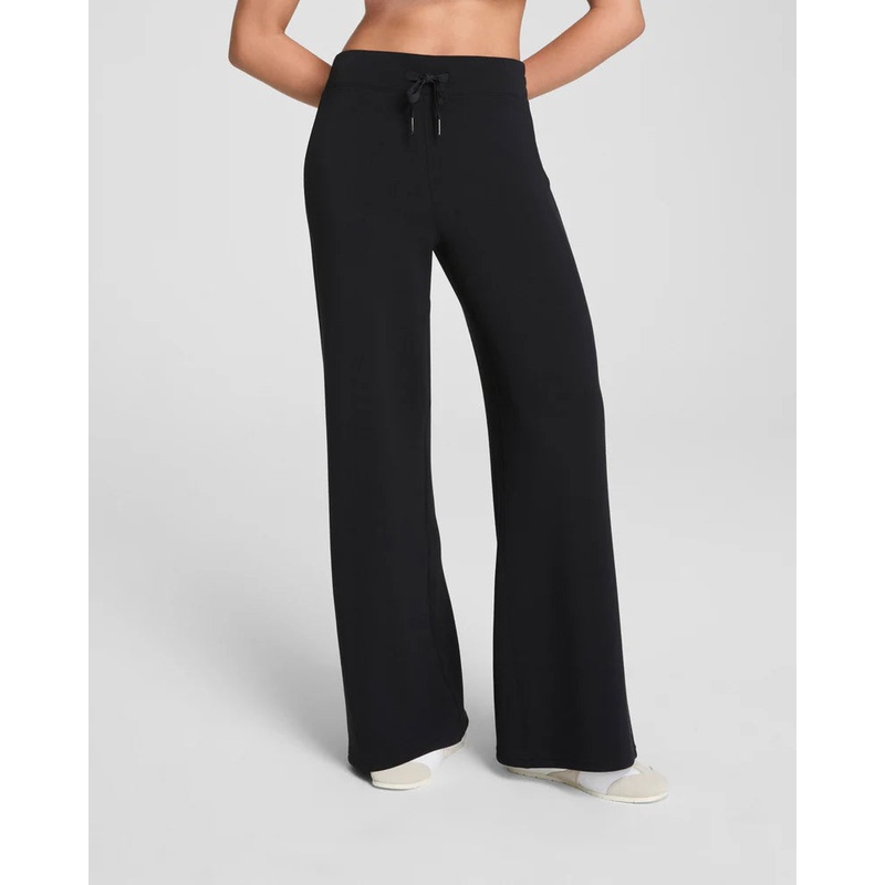 SPANX Wide Leg Pant in Very Black